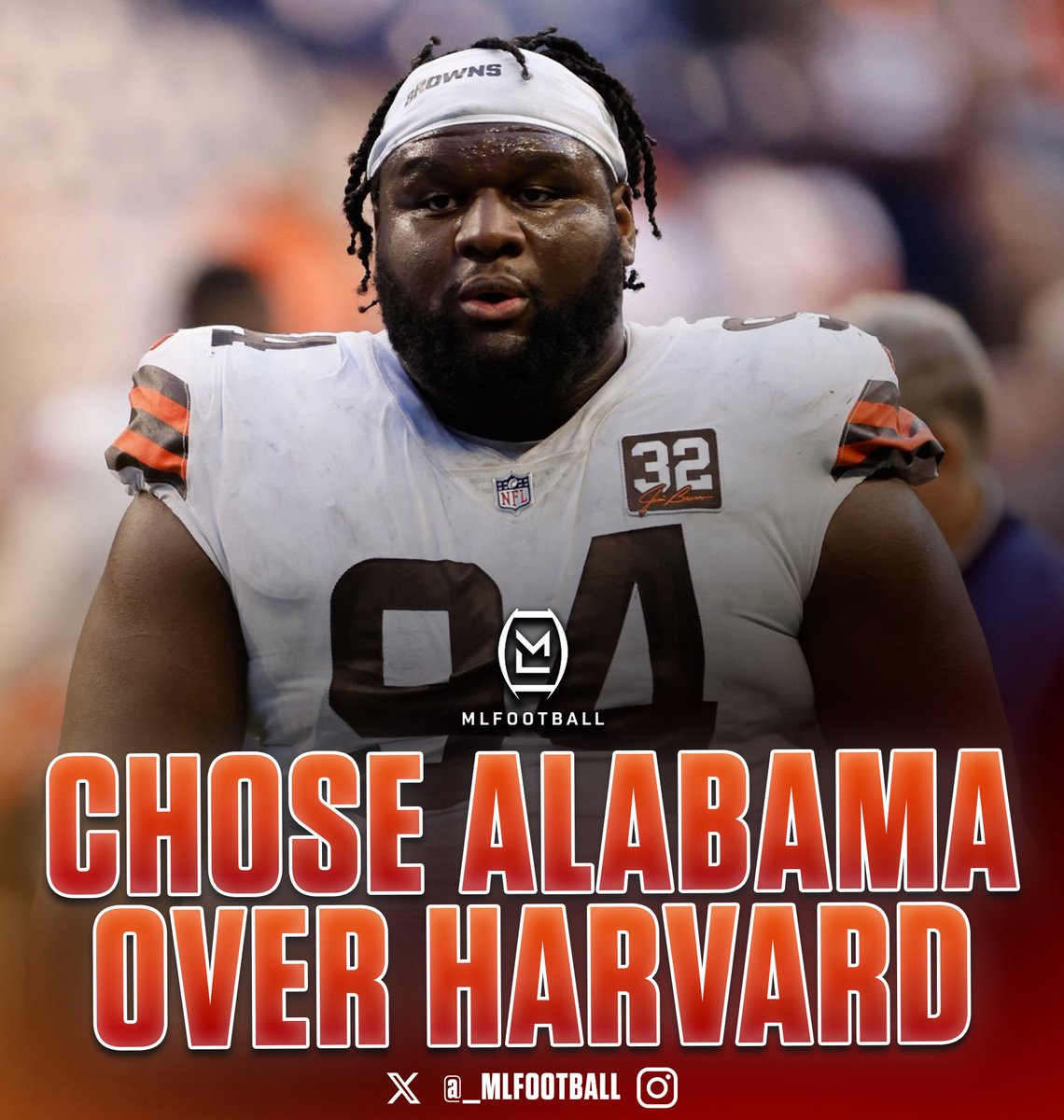 MLFootball's tweet photo. 🚨🚨INSANE🚨🚨

#NFL defensive tackle Dalvin Tomlinson was smart enough to attend HARVARD — but chose ALABAMA FOOTBALL instead.

Tomlinson was heavily recruited both academically and athletically and had the opportunity to play football at Harvard.

Then Alabama came calling.

He chose the Crimson Tide, became a NATIONAL CHAMPION and eventually developed into an NFL second-round pick.

His intelligence continued to stand out years later, with Giants executives saying Tomlinson delivered one of the most impressive NFL Combine interviews they could remember.

Harvard-level academics.

Alabama-level football.

Not a bad combination.