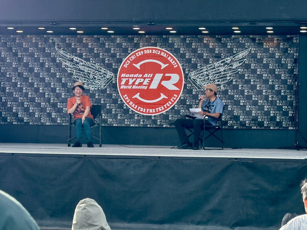 twiwataru's tweet photo. #タイプRオフ鈴鹿で会いました2026 
思い出に残る楽しい一日を、ありがとうございました！
スタッフのみなさまは、お疲れ様でした。
柿沼さんの「いつもの笑顔」も癒されますね(^^) https://t.co/plpD0gKukK