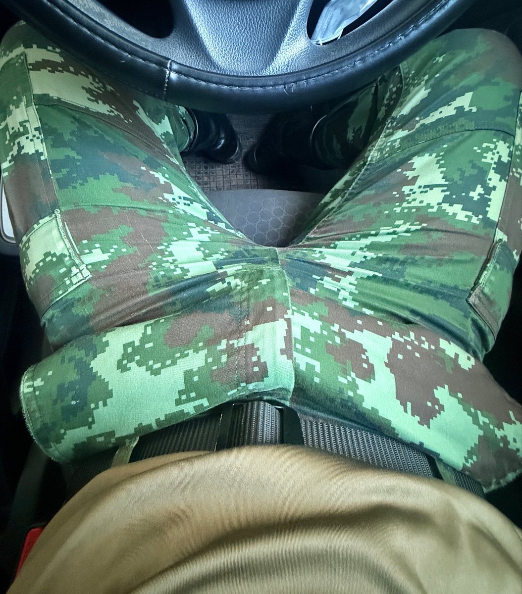 Blue8vhe's tweet photo. โม๊คนิ่งตอนเช้าคับ 😜🤫 #อุดรทำถึง #นัดลับๆ🫣 #หัวเกรียน💂🏻‍♀️ https://t.co/iyue9hW6ty