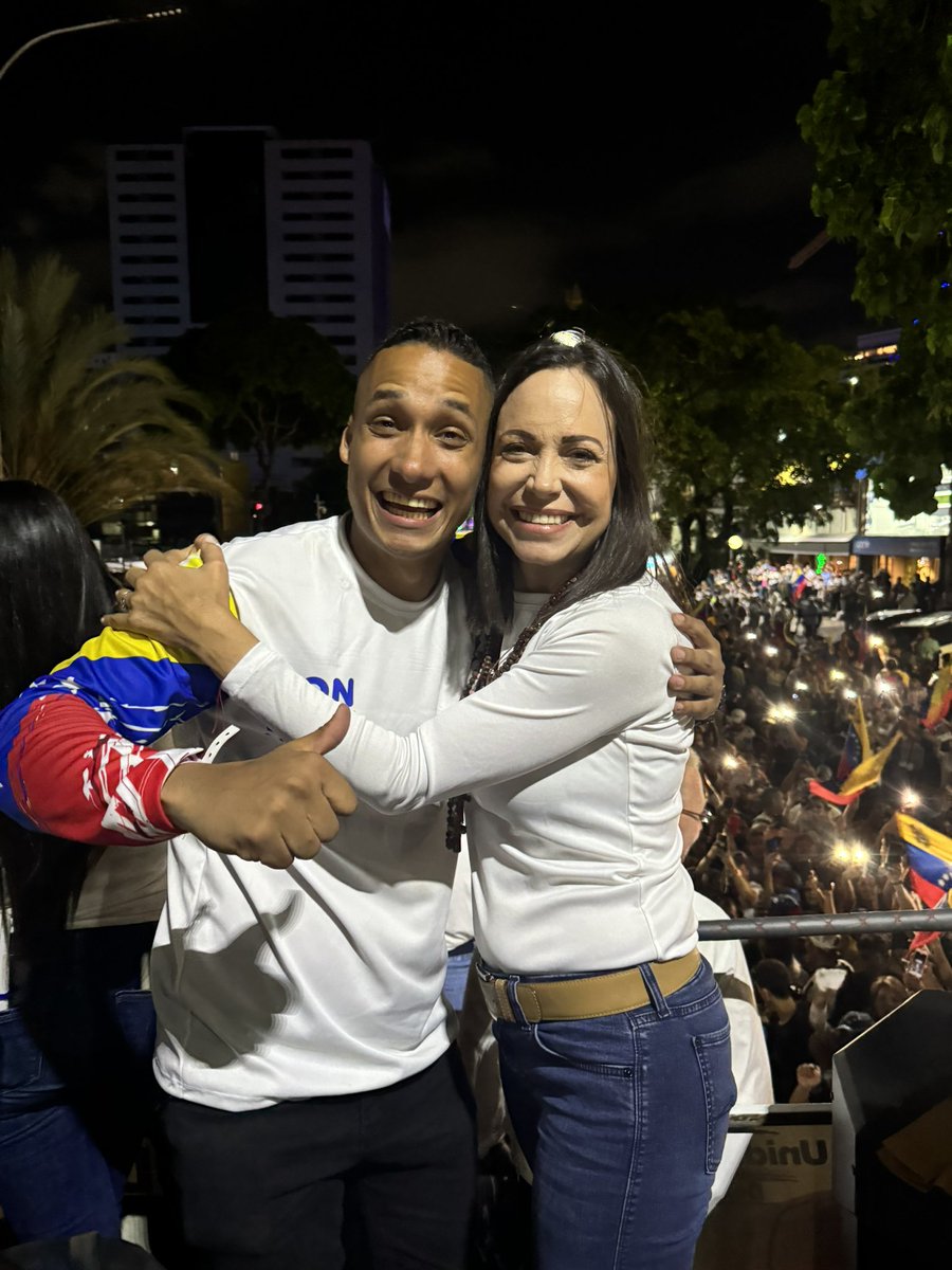 Carlosafg_'s tweet photo. Te vi lograr hasta lo imposible, claro que vas a volver a Venezuela. Aquí nos vemos 🫡🇻🇪 https://t.co/dvjtd1pEZC