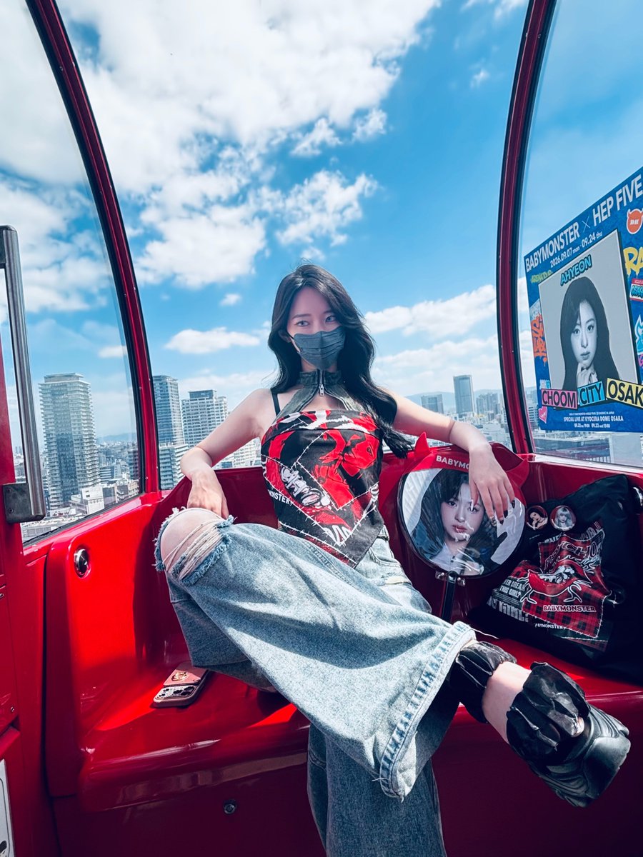 kawancooo's tweet photo. BABYMONSTER WORLD TOUR IN JAPAN SPECIAL LIVE in 京セラドーム大阪✨

LIVE行く前にぜひ行って欲しいBAEMONスポットまとめ✍️

✔︎︎︎︎HEP FIVE 1階エントランス、7階コラボ観覧車
✔︎︎︎︎なんばマルイ5階ポップアップストア
1階ハーリスカフェ

#BABYMONSTER #베이비몬스터  #WORLD_TOUR #춤 https://t.co/iA8kLkVeSd