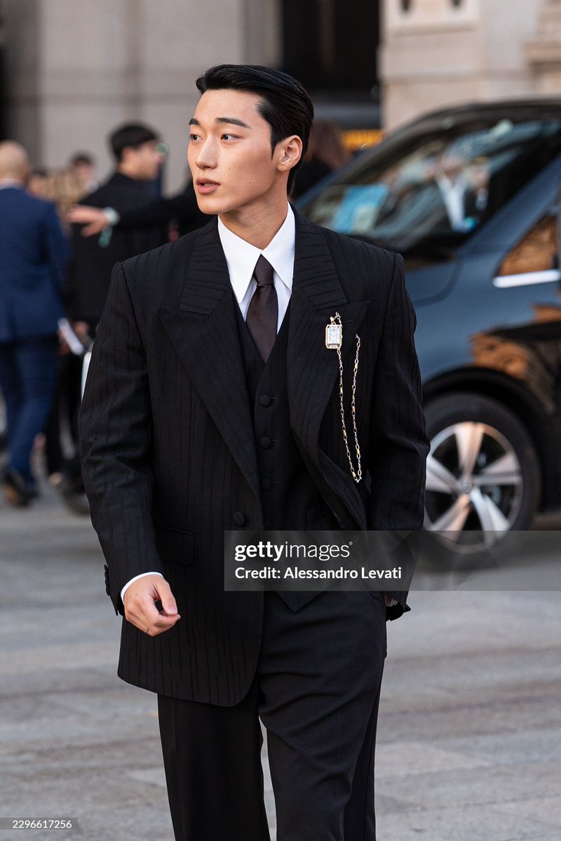 bewthscnez_'s tweet photo. น้องซานหล่อมากกล้อง getty ก็ทำอะไรชีไม่ได้ที่เขาบอกว่า "ถ้าหล่อจริงต้องรอดกล้อง getty" คือน้องสานชีพิสูจน์ให้แล้วไม่ตายกล้องแต่ไหนแต่ไรเห็นแล้วอดไม่ได้อยากกราบไหว้บูชา https://t.co/XsmOBK45w8