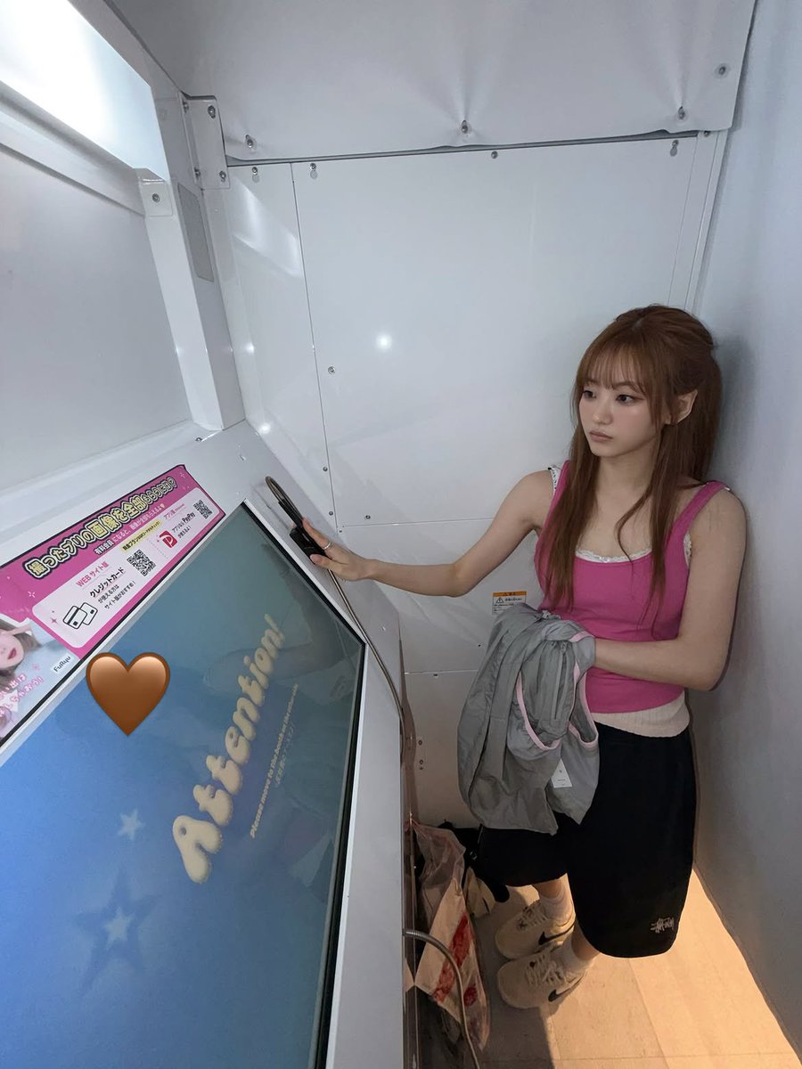 dyihyun's tweet photo. japan with its magic hand to make people enjoys every corner of the streets. ❤️‍🔥 https://t.co/IK47kKuAiB