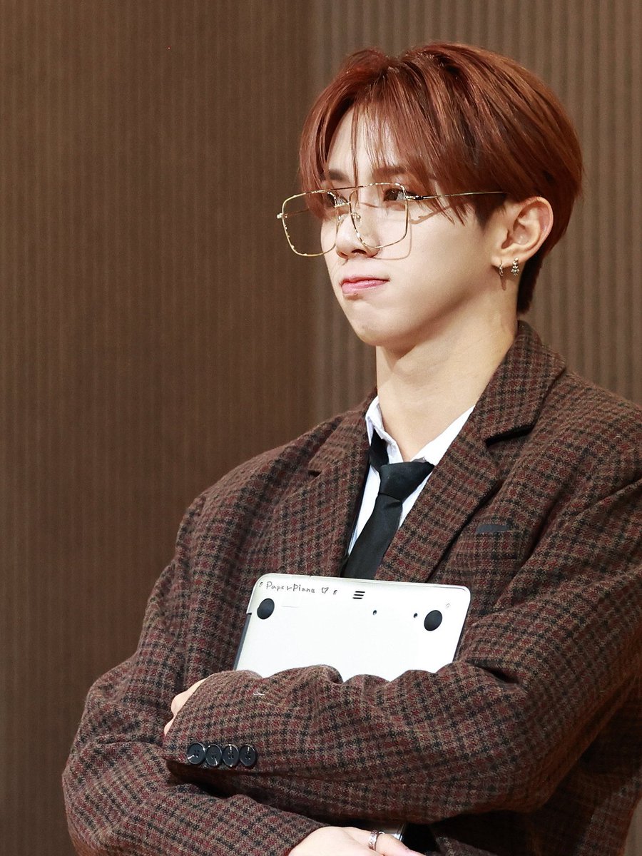 PaperPlane_HJ's tweet photo. HQ｜251113

집 언제가지ㅋ

#해리준 #HARRY_JUNE #한해리준 #HANHARRYJUNE
#다크비 #DKB https://t.co/l1mHjlxOkB