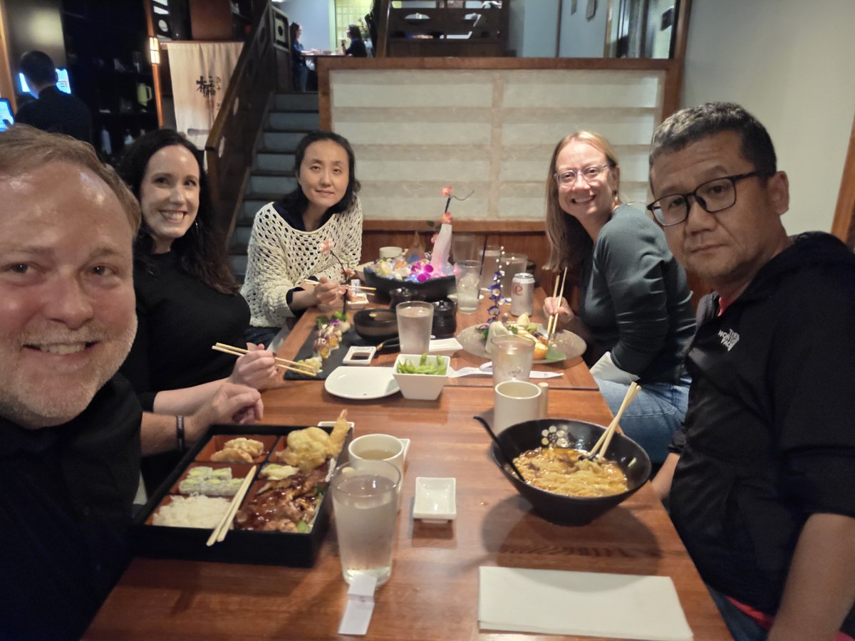 CeiFccc's tweet photo. My favorite Seminar Series! We host the #NEXTepiGEN series monthly @CeiFccc that highlight the brightest future faculty leaders in epigenetics, chromatin, DNA-dependent biology, and gene regulation, etc.

Hosted Dr. Sarah Hainer from Univ of Pittsburgh. Amazing science! https://t.co/Pqf02Qa3QI