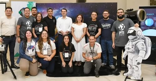 fronteira_la's tweet photo. INNOVACIÓN I Hackathon de la NASA se realizará en CDE en noviembre. Evento gratuito se realizará los días 14 y 15 de noviembre en Lago Shopping, con participación presencial y virtual. #eventocultural #ciencia #tecnologia #hackathon
https://t.co/NSdk7C23Ey https://t.co/bgaYDL896U