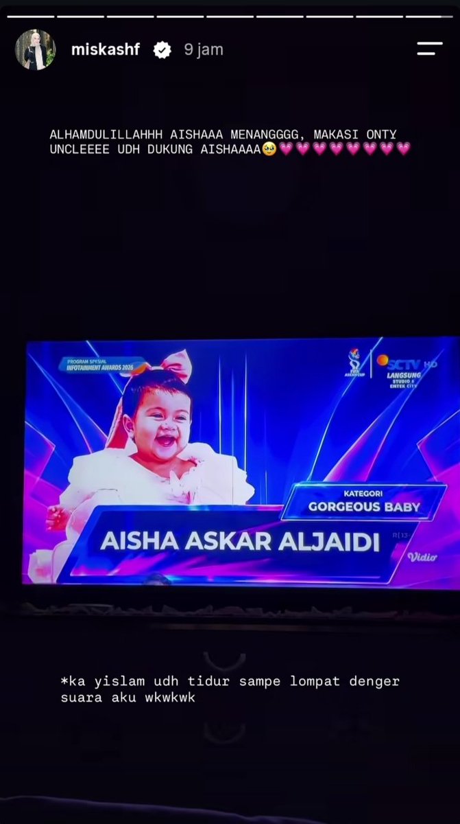 Beiib_'s tweet photo. Alhamdulillah congrats Aidut nya onty menang gorgeous baby di infotainment award🏆👶🏻🥳 https://t.co/MBGsnS4qWh