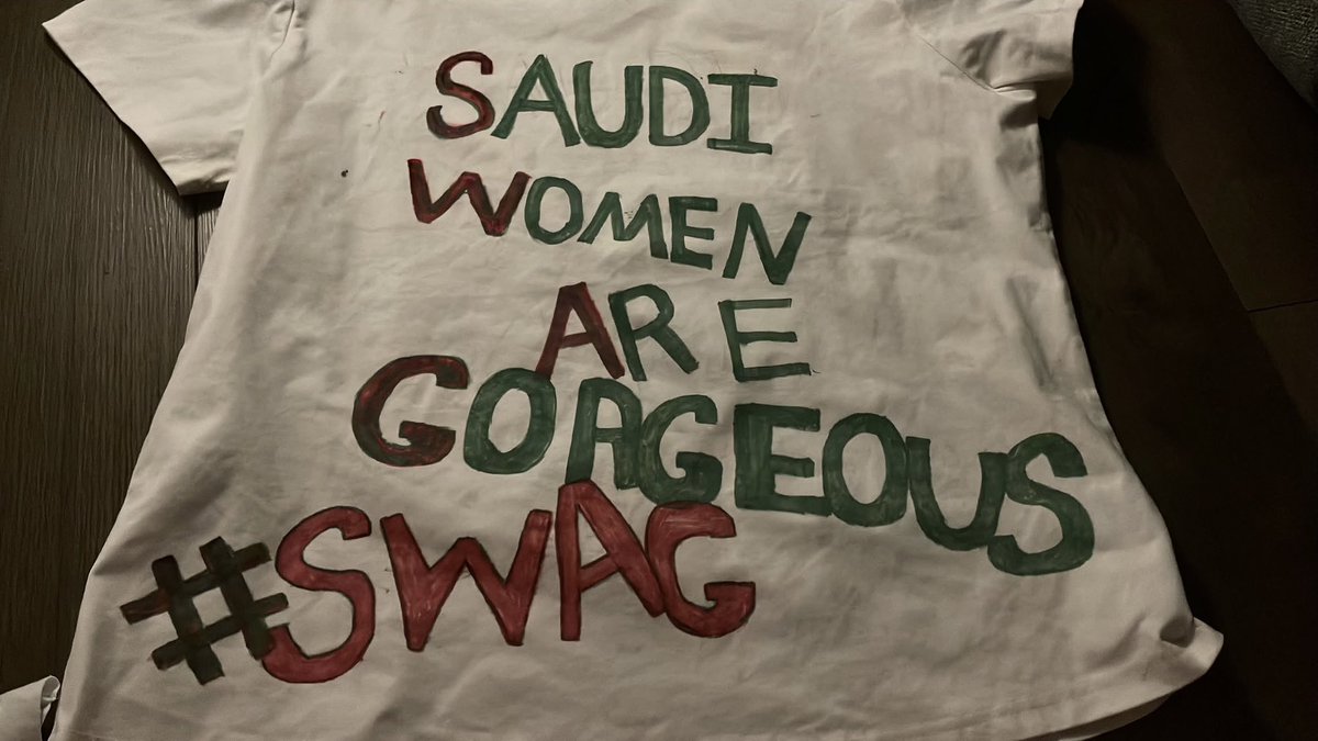2xcinu's tweet photo. #swag https://t.co/bTxnAGBAU6
