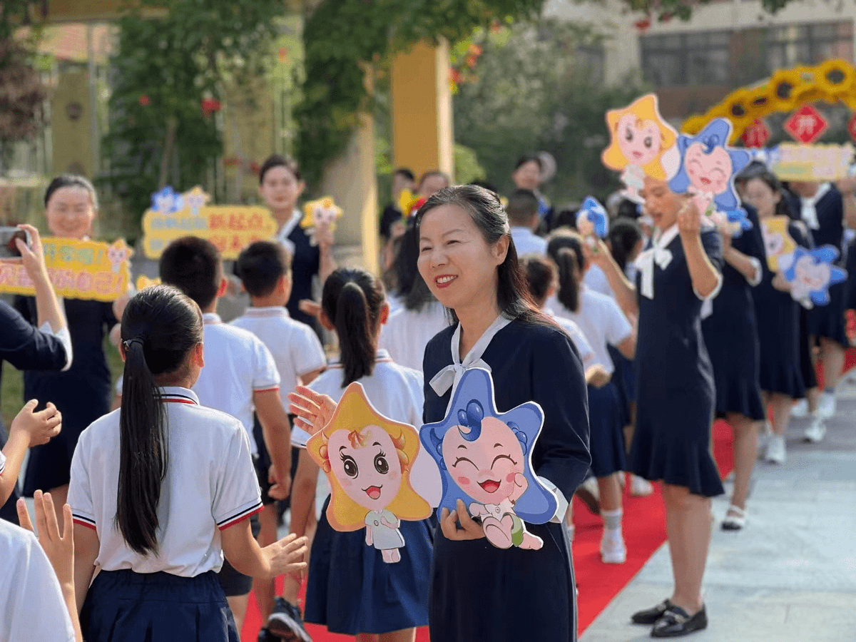 RainaOhnoohom's tweet photo. New semester unlocked  Ready to fill this term with hard work, fun new adventures and all the small wins ahead! Let’s do this! https://t.co/L0hLZni3ob