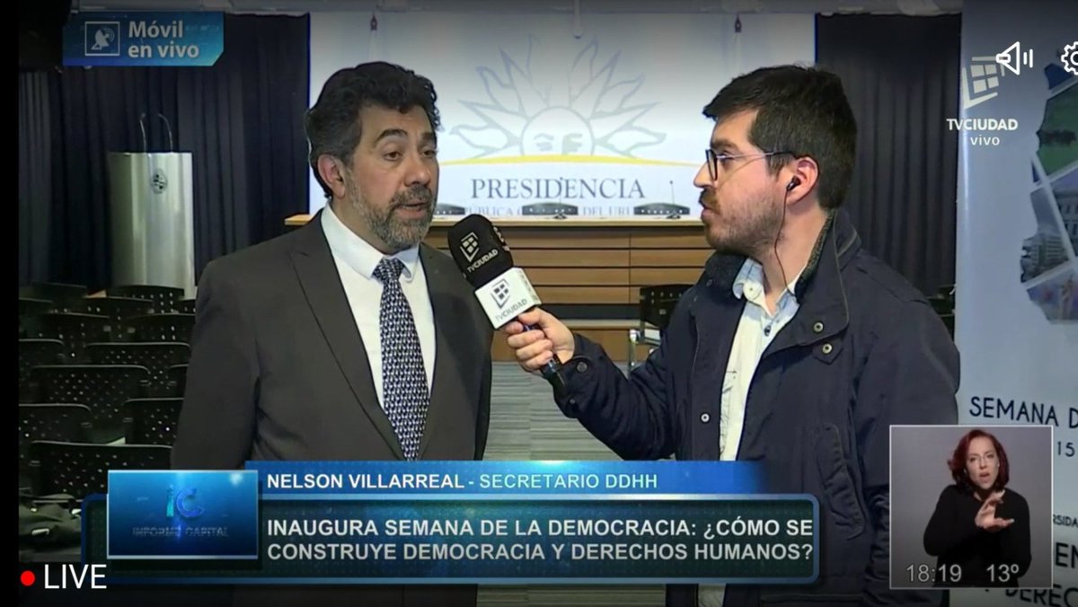 cabezamartini's tweet photo. 🥹 Hace 8 añitos debutaba en la TV en @TVCIUDADuy en el viejo @InfoCapitalTV con @Tinchorgz y @pilar_teijeiro. Un @NelVillarreal y @boffanojc hicieron todo más fácil. https://t.co/64cQqu3a25