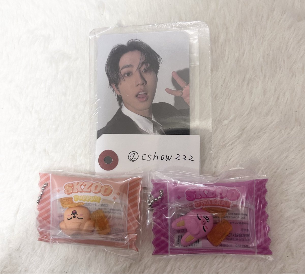cshow222's tweet photo. stray kids スキズ skzoo シャカっとチャーム&amp;グミ 交換

譲　パピーム🐶トゥエッキ🐷

求　クォッカ🐿️✖️2 
    orクォッカ🐿️1ウルフチャン🐺1

郵送交換のみ📮
まとめて交換希望です🙌
お気軽にお声掛けください！ https://t.co/DNGhlwBTUE