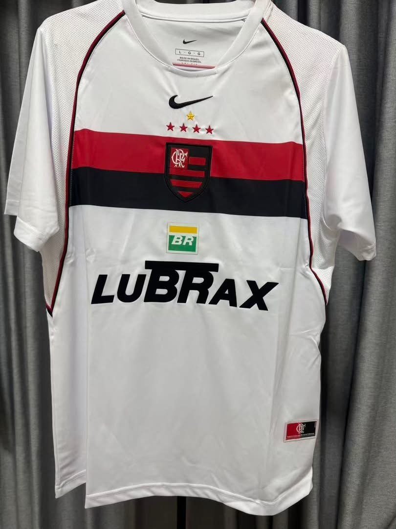 IMPORTAAI's tweet photo. Muito linda essa camisa Retrô do Flamengo!

🔗 https://t.co/64zZpaQgK4

🎟️ Use o cupom MELHORCUPOM no Mercado Livre https://t.co/DOWjUl1sws
