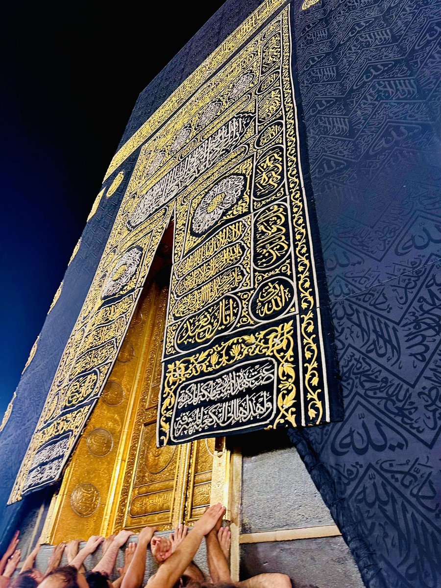 Neeli_5's tweet photo. ☘️ اَلسَلامُ عَلَيْكُم وَرَحْمَةُ اَللهِ وَبَرَكاتُهُ ☘️

☘ صبح بخیر  ☘

اے الله
ہم سب  کی زندگی میں ایسی خوشیوں کا آغاز کر جو کبھی ختم نہ ہوں۔ ہر غم، ہر درد کو ہماری زندگی سے دور کر دے اور ہم پر اپنا فضل و کرم  نواز دے .🤲 https://t.co/tqRy6NzVXK