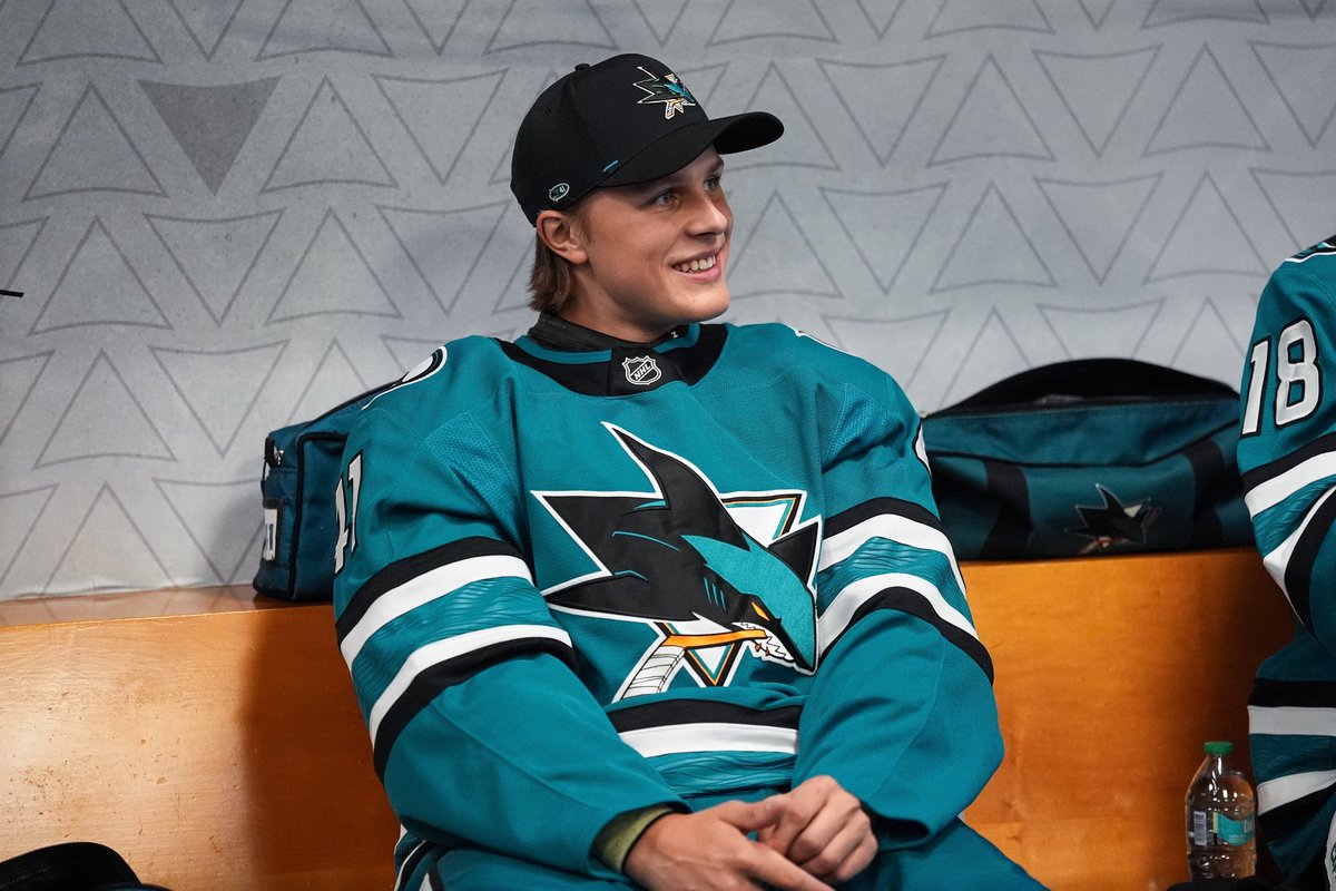 SanJoseSharks's tweet photo. 😄 https://t.co/WBgzLndGeo