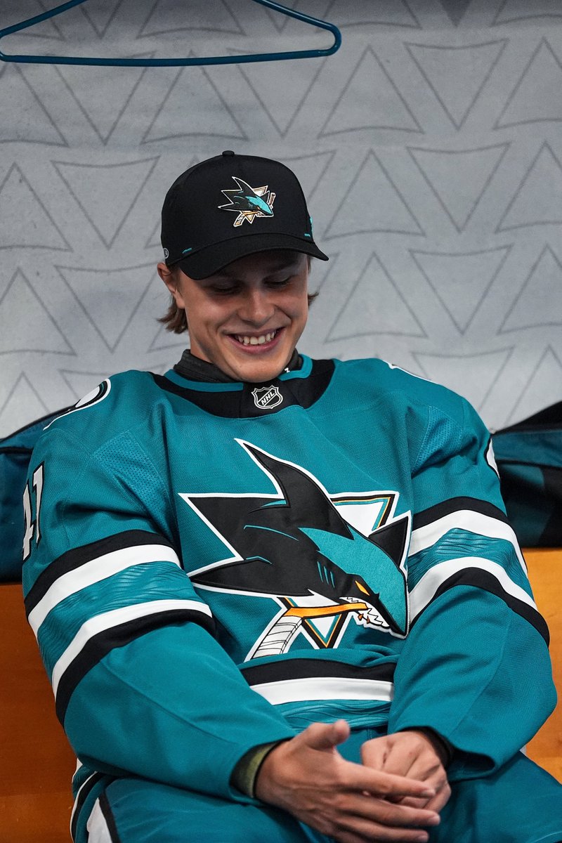 SanJoseSharks's tweet photo. 😄 https://t.co/WBgzLndGeo