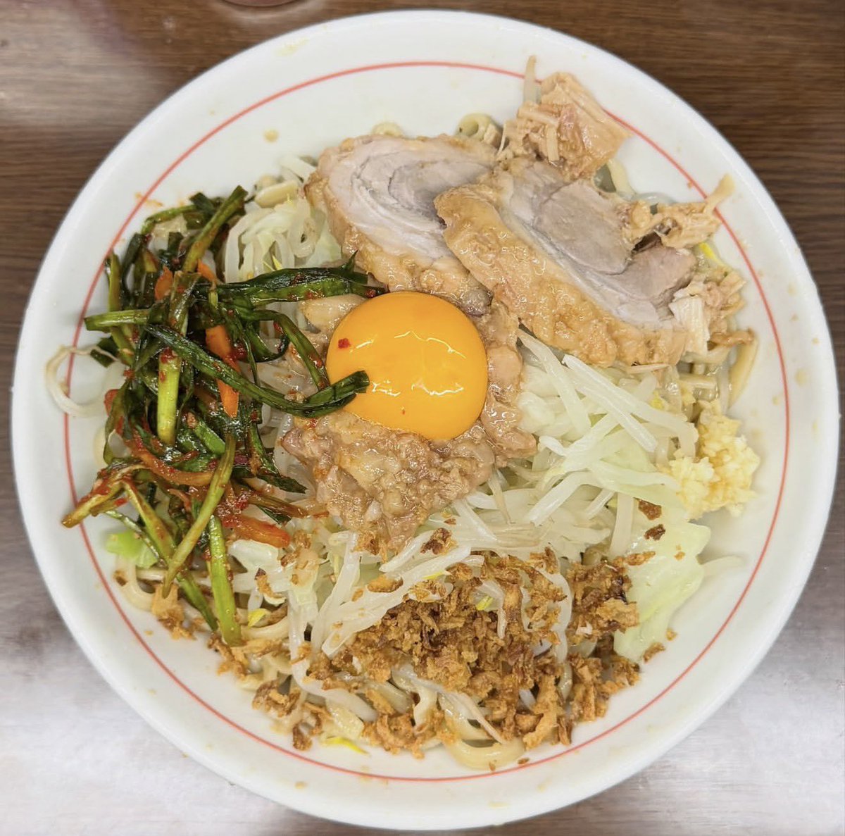 kanto_ramenman's tweet photo. 【神奈川ラーメン】ラーメン二郎 横浜関内店（関内） https://t.co/nTv1UywkeI