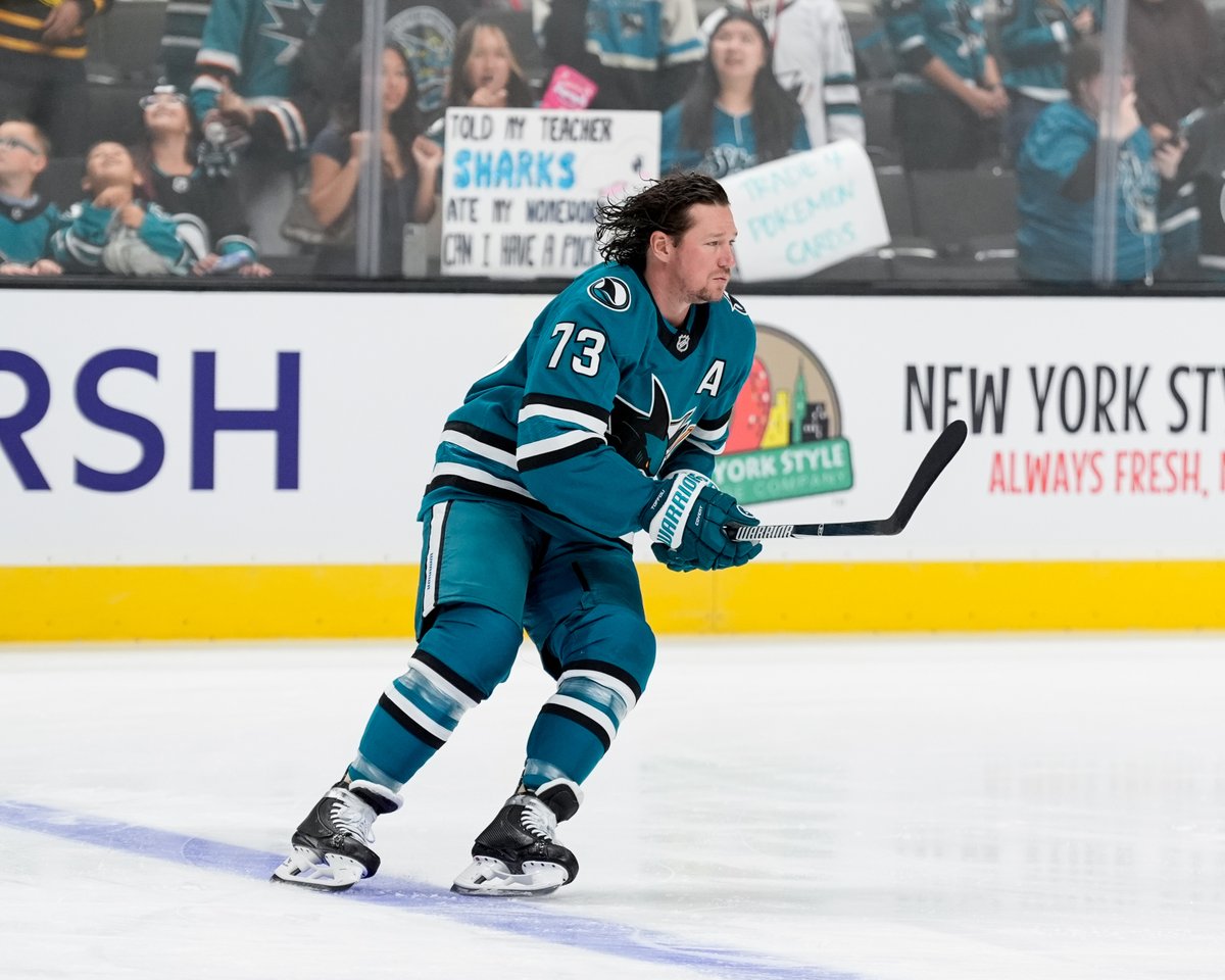 SanJoseSharks's tweet photo. Back at 🏠. 

#TurnItAllTeal https://t.co/nT4Q9QCX1c