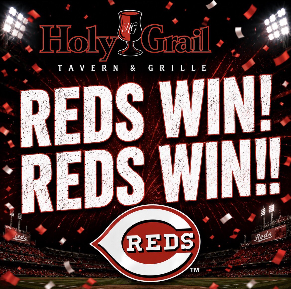 holygrailbanks's tweet photo. REDS WIN! REDS WIN!! https://t.co/p8MTDW3MMz