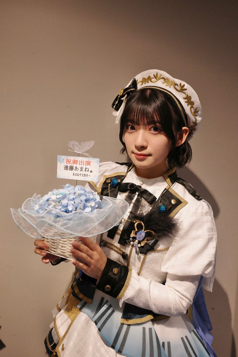 amane_bushi's tweet photo. Morfonica LIVE「Movement」素敵な楽屋花ありがとうございます💐✨️

Morfonicaらしいお花やメンバーカラーの素敵なお花でそれぞれ違うデザインのお花が並んでいる景色とっても綺麗でお花畑です⸜🌷︎⸝‍
ありがとうございます！
#モニカMovement
#バンドリ #Morfonica https://t.co/ivZaNegQYB