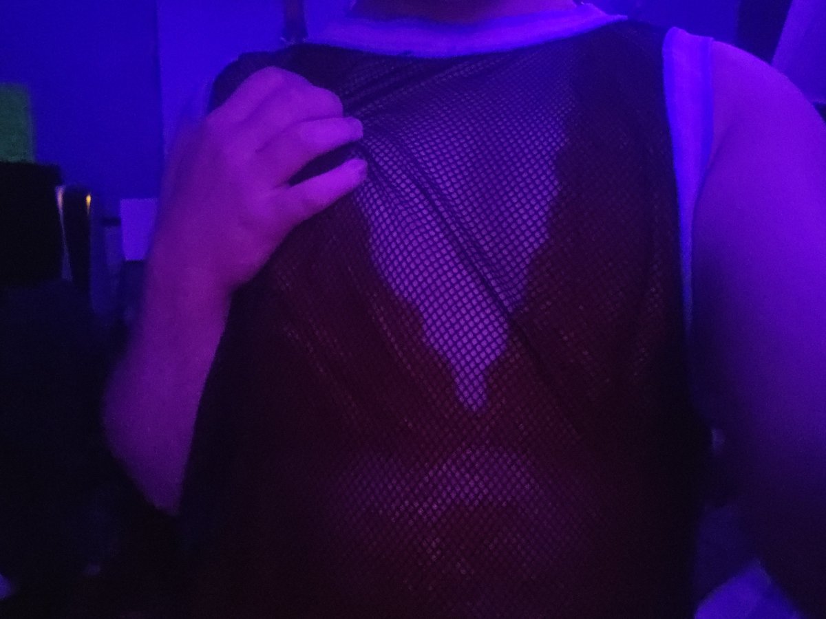 l3vie_'s tweet photo. I llooovvveee wearing lingerie 😵‍💫😵‍💫
It makes me feel like such a cutie

(I just wanted to show off 👀)

#tboy #winnipeg #lingerie https://t.co/637AbMitC7
