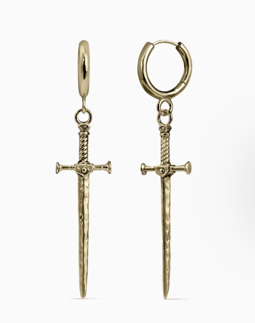 starshineUmbra's tweet photo. Also, this means I need to get these earrings now lmao https://t.co/A3iACU9SL0