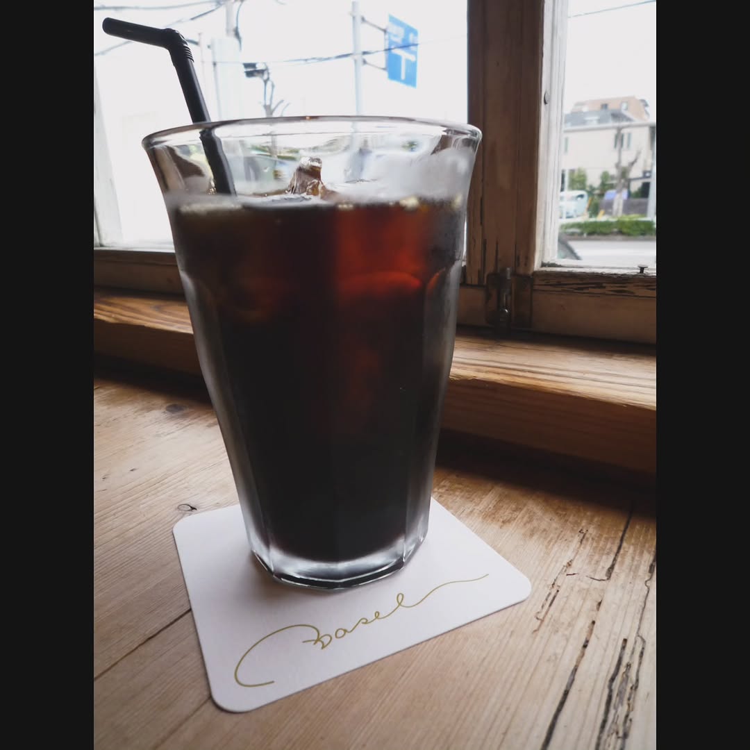 BBC_YoungJae's tweet photo. 塩クリームはそれだけだと塩っけが強かったけどベリーのジャムと一緒だと甘じょっぱで最高。
マドレーヌもリベイクされて端っこがカリカリでひと手間が嬉しい。
#ロードバイクのある風景
#自転車女子
#ロードバイク初心者
#フィットネス女子
#ゆるぽた
#サイクリング https://t.co/2wJ5yCrQYq