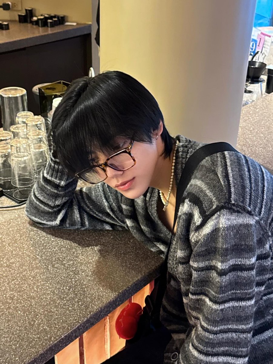 AomAmmxq's tweet photo. นี่สลิ่มน้องภีมผมยาวจริงๆอะ อ้วมคิดถึงมั้ยนี่คิดถึงนะ 🥹

#PEEMWASU https://t.co/eNEoBRK7vr