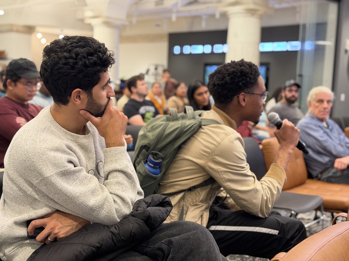 jasteinerman's tweet photo. Phillllllly!!!! You all showed up tonight! The AI community is absolutely rocking here 🔔 https://t.co/oZu32lnjfV