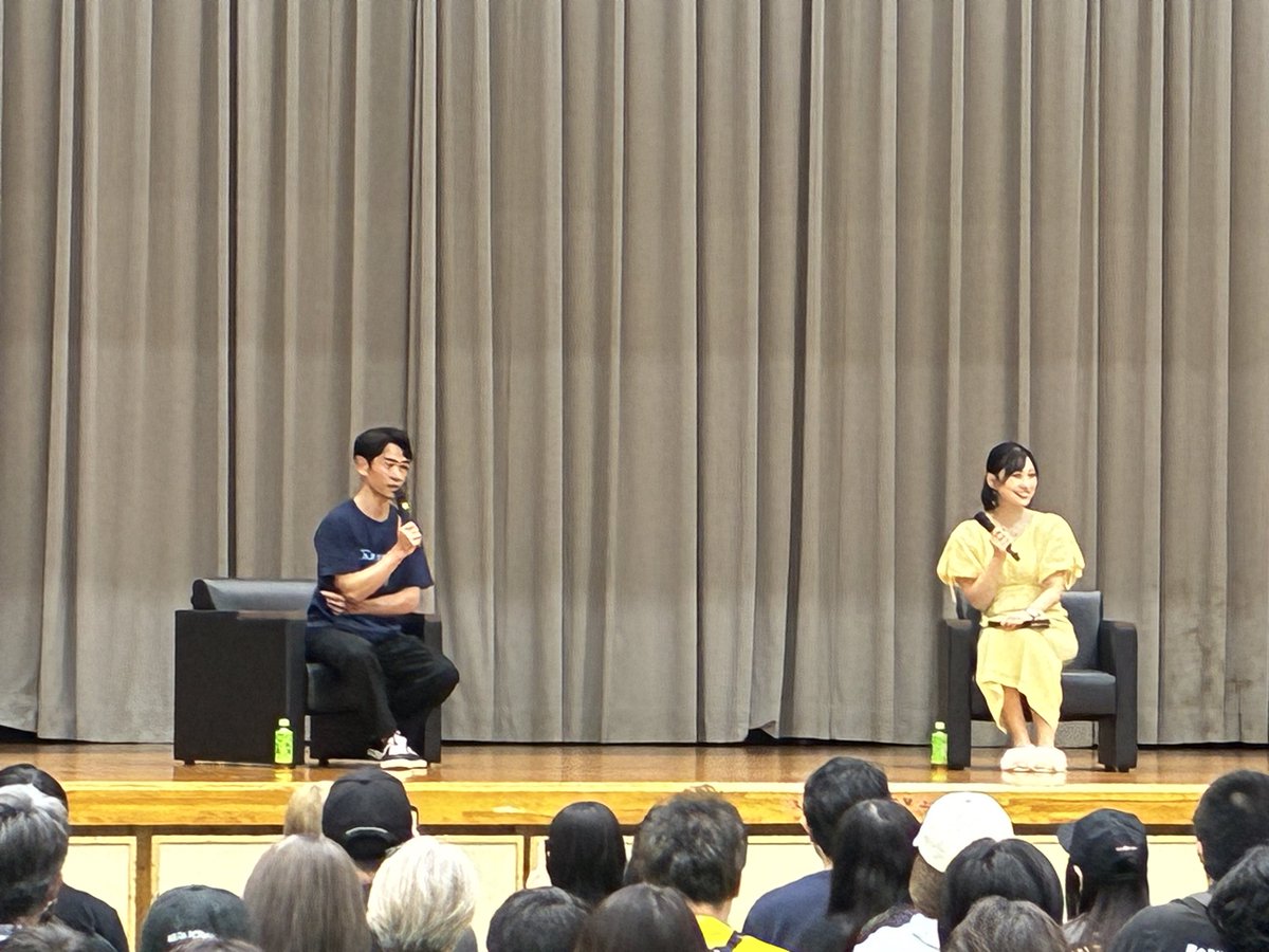 yojouhan_keiba's tweet photo. Q.ライバルの騎手はいますか？
戸崎騎手「坂井瑠星ですね！(会場爆笑)」 https://t.co/K7BlP2Azms