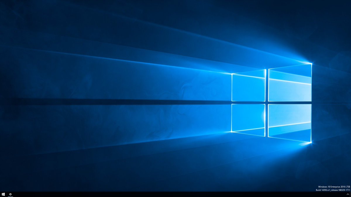 ykFred_699's tweet photo. Windows 10 IoT 2016 LTSBデスクトップあるある
ごみ箱も含めて全体的にキレイ https://t.co/GK9G20nbsZ