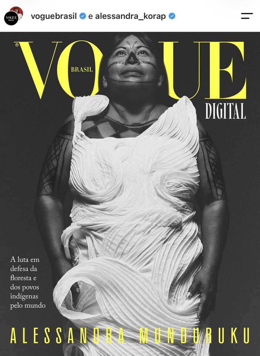 umoriginario's tweet photo. Minha deputada federal Alessandra 1388 quando estampou a capa da Vogue. 

Rainha mesmo🧎🏽‍➡️ https://t.co/0vs2tiDYNI