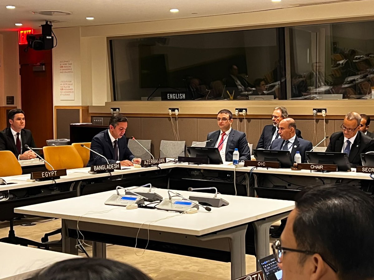 AzerbaijanMFA's tweet photo. On the 2nd day of the #UNGA81 High-Level Week Deputy Foreign Minister Yalchin Rafiyev attended a number of events:

•⁠  ⁠At @OIC_OCI Contact Group meeting on  Afghanistan🇦🇫 he expressed support to the Contact Group’s efforts and highlighted Afghanistan’s potential to serve as a #connectivity hub through enhanced trade, transit, and #energy cooperation.  

•⁠  ⁠⁠At the Solutions Dialogue on Energy Transitions, he outlined Azerbaijan’s renewable energy targets and plans towards becoming a regional connectivity hub for clean energy. 

•⁠  ⁠At the Solutions Dialogue on #Climate Finance he underscored that climate finance must become more accessible, affordable and effective for developing countries, with stronger system-wide coordination to turn the Baku Finance Goal into meaningful delivery.

•⁠  ⁠At the 7th Caspian Business Forum (@caspiancenter) he participated in panel discussions on Connectivity, Finance, and Energy along the Middle Corridor, pointing to Azerbaijan's major infrastructure development successes, growing transit and trade volumes along the Middle Corridor, and the progress of the TRIPP initiative.