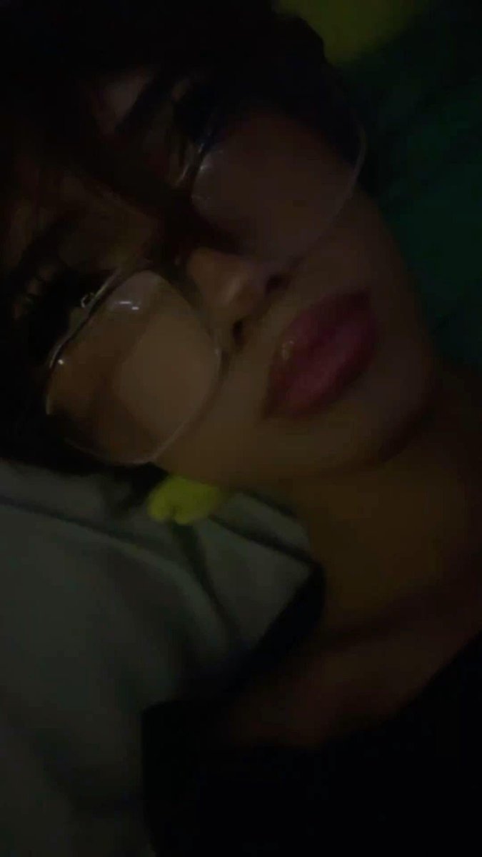 gooner12373737's tweet photo. Need random girls and guys in my dms with porn or their favs girls so they can feed this femboi #porn #ahegao #cuck #bbc #faceporn https://t.co/eXskhJVtrk