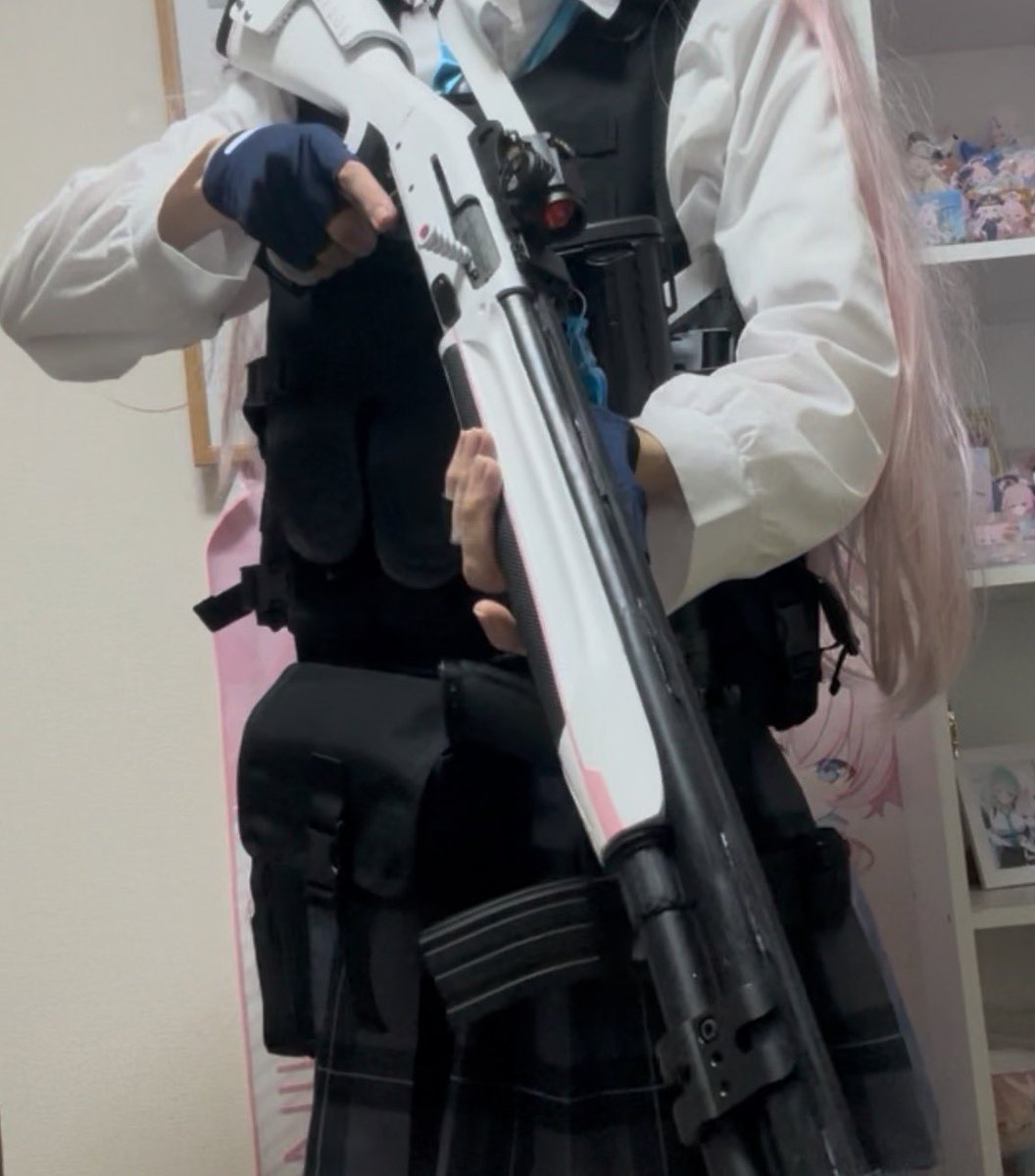 Sake_isana's tweet photo. この構えくそかっこよくね？ https://t.co/33Xkx0qPba