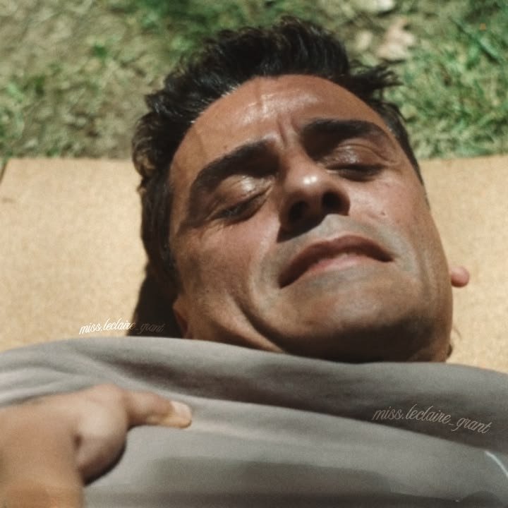 lightningbride's tweet photo. Oh, Oscar Isaac, the man you are 🖤 https://t.co/Cj9bKO8tDI