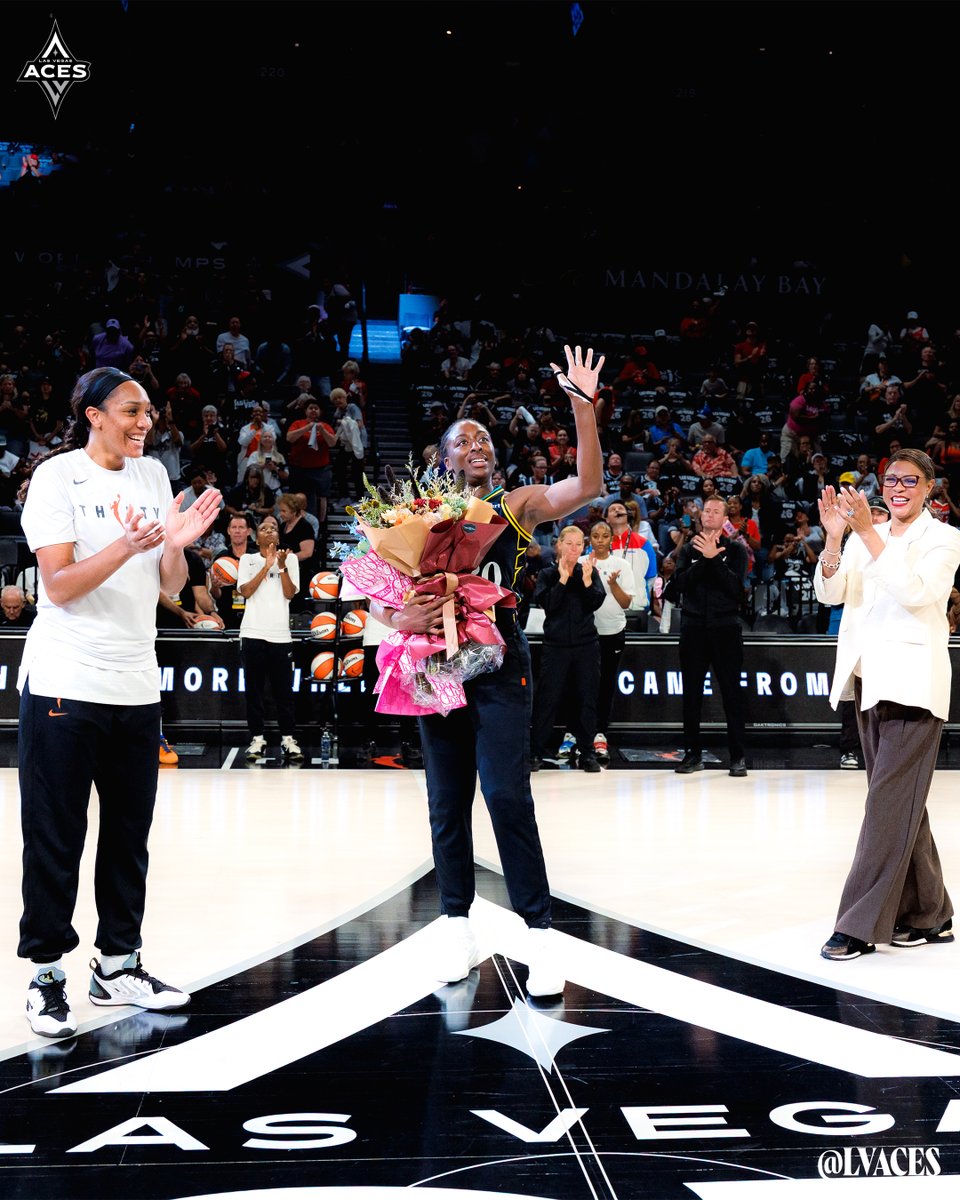 LVAces's tweet photo. WNBA champion. WNBA MVP. 11x WNBA All-Star. 𝗢𝘂𝗿 𝗠𝗮𝗱𝗮𝗺 𝗣𝗿𝗲𝘀𝗶𝗱𝗲𝗻𝘁. 💐👏

Thank you for all that you've done for the game of basketball and for women's sports. ✨

Congratulations @nnekaogwumike on a legendary career and wishing you all the best in your retirement! 🫶

@wnba // @LASparks