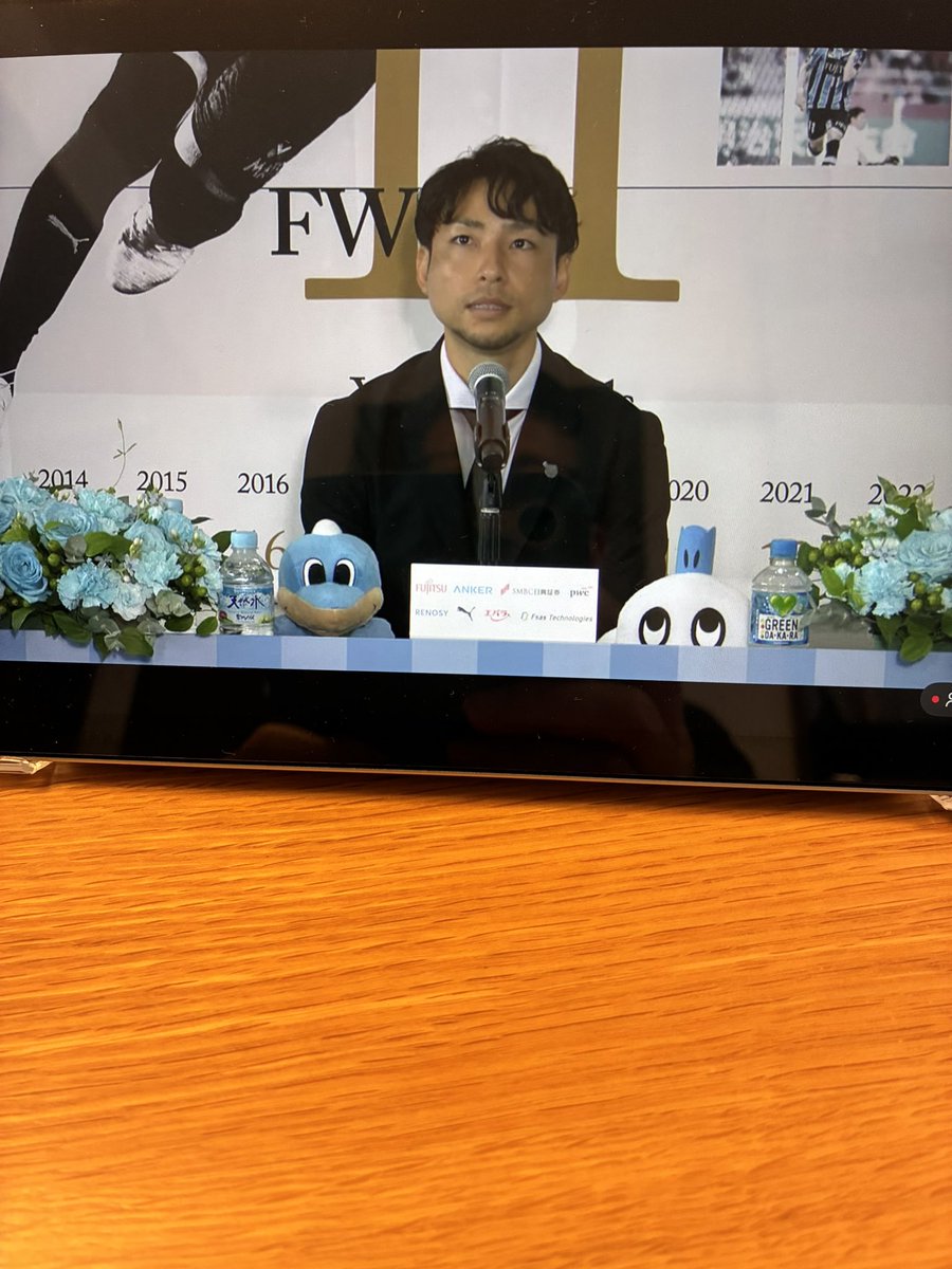 remiohiroshi's tweet photo. 引退する年をいきなり間違えた��ンコツ君が大好きだよ
ピッチでまた見たい
#小林悠　#川崎フロンターレ　#frontale https://t.co/1pzbte48iL