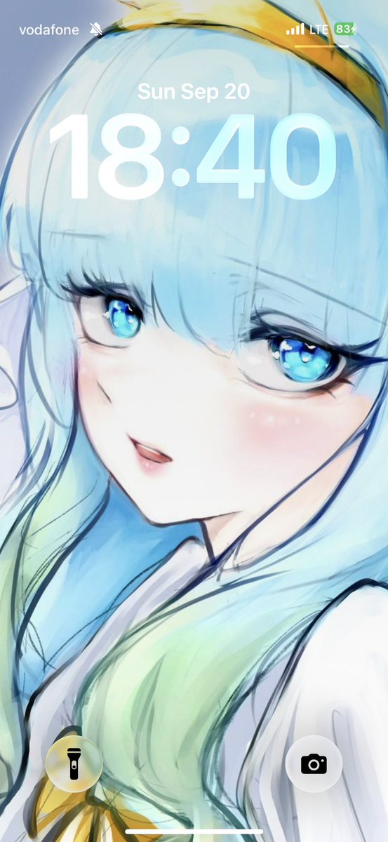 caffeinepudding's tweet photo. I showed jelly my phone wallpaper after group photo 

Don’t know she saw it https://t.co/iDpkBfPMvU