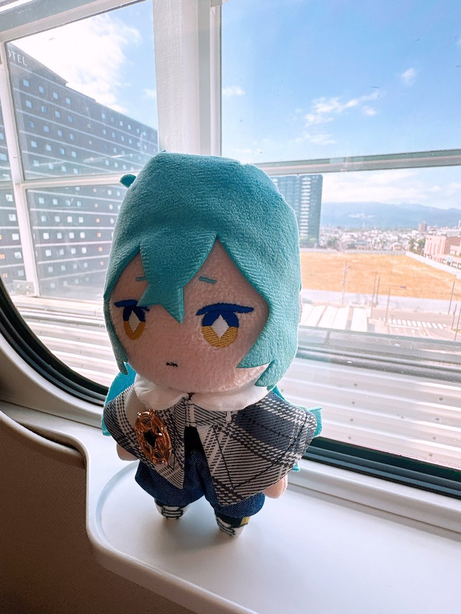 NATOSE417's tweet photo. 新幹線
ぬいとともに https://t.co/OFWU0MIxnQ