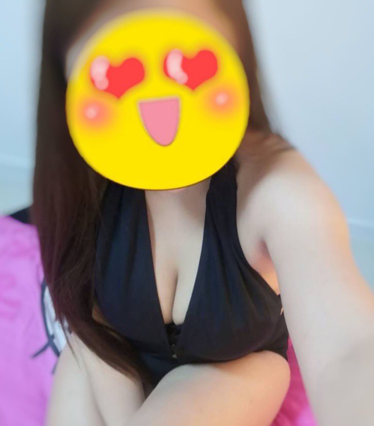 ying224444 tweet picture