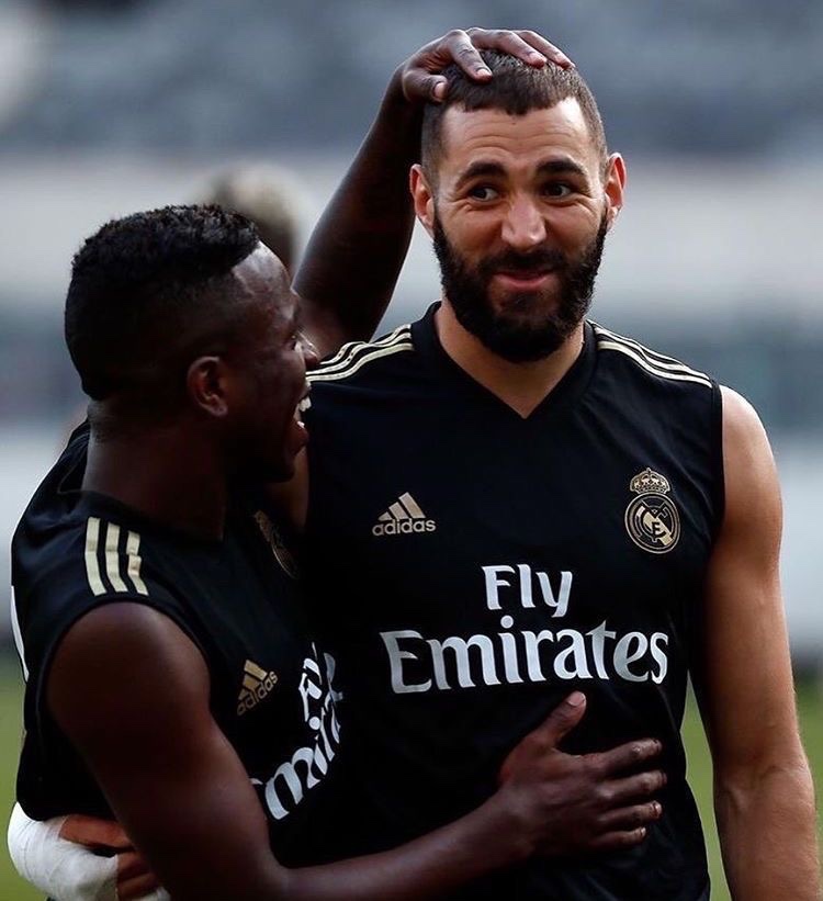 theMadridZone's tweet photo. 🔙 Karim Benzema x Viní Jr., 19/20. 🤍 https://t.co/xsV2RAtH2O