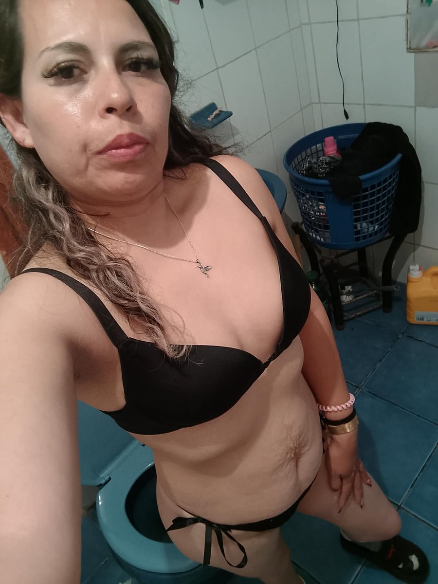 princesa1990065's tweet photo. @yaz_agus_18 Yo que tal m veo chicos https://t.co/isHWMpDDja