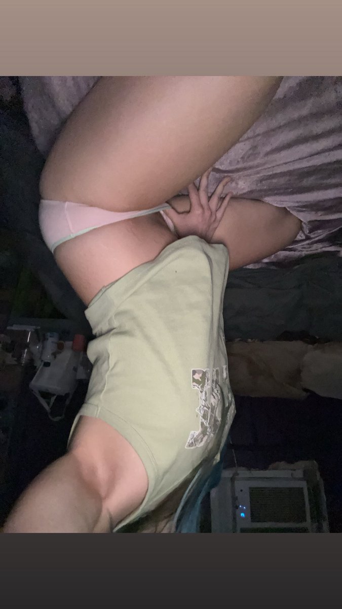 ilovemilfs638's tweet photo. ill be such a good girl for daddy #seller #rapetwt #cnc #goodgirl #sextme https://t.co/MC6rezKDGi
