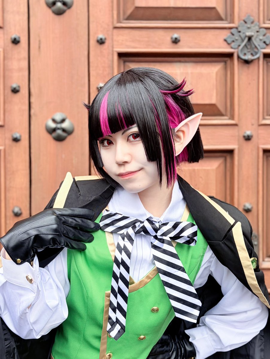 mi__0c's tweet photo. 𝐜𝐨𝐬𝐩𝐥𝐚𝐲🦇

🌊インパしました꙳✴︎*. ﾟ初日は🦇制服✨

 #Dハロ仮装2026 https://t.co/pFteTlKr4j