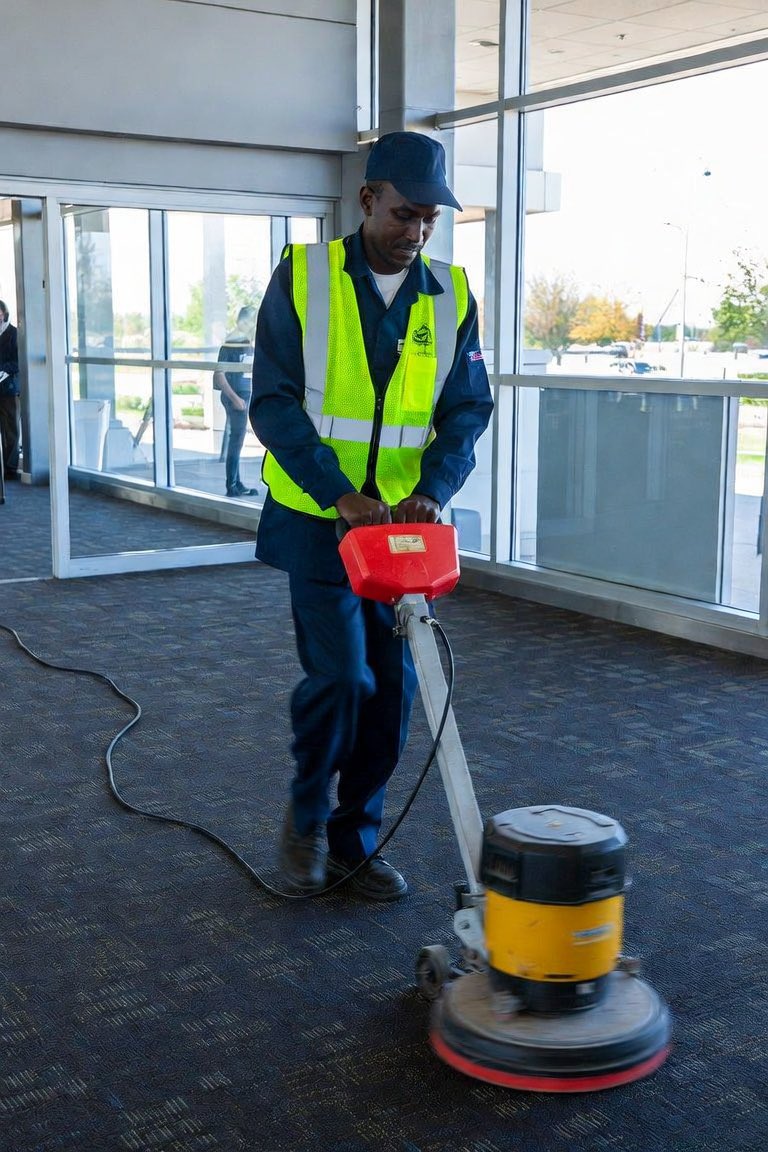 ThoughtCrimes80's tweet photo. My husband just flew into Cincinnati and called to tell me there’s a Somali airport worker using a floor polisher on the carpet. 

We’re clearly importing the best and brightest. 😭 https://t.co/0j5DENWhwA
