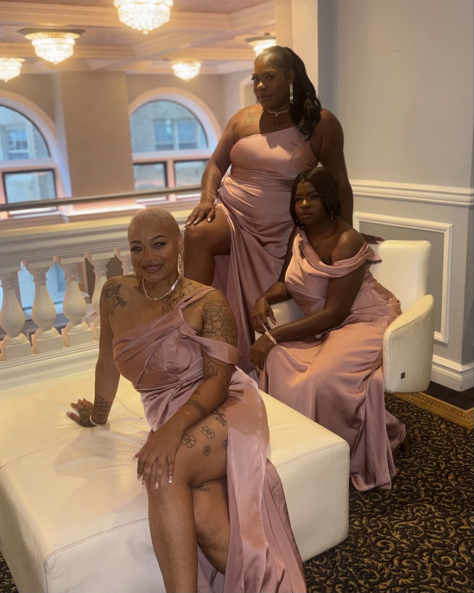 astoldbyborah's tweet photo. Its Something About Those McCray Women 💕
#ElvasLineage https://t.co/cnbdkwUGbF