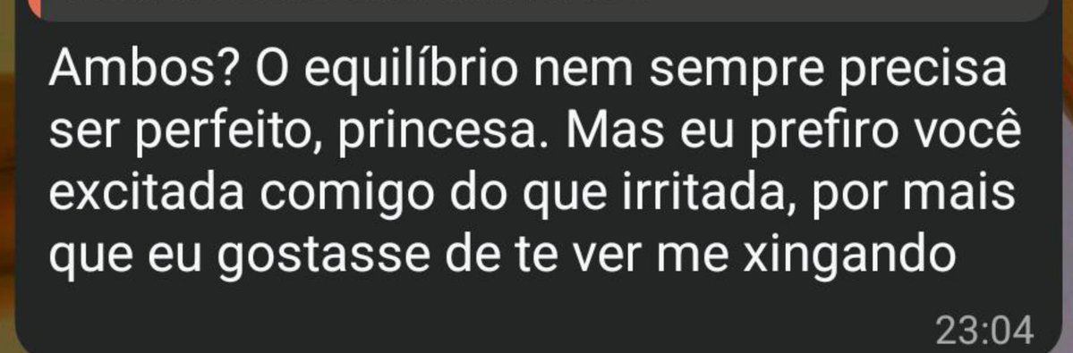 vamp_lahh's tweet photo. E a tadinha enquanto isso me perguntando oq eu gosto pra ter ideia de presente https://t.co/YNViJf7RpB