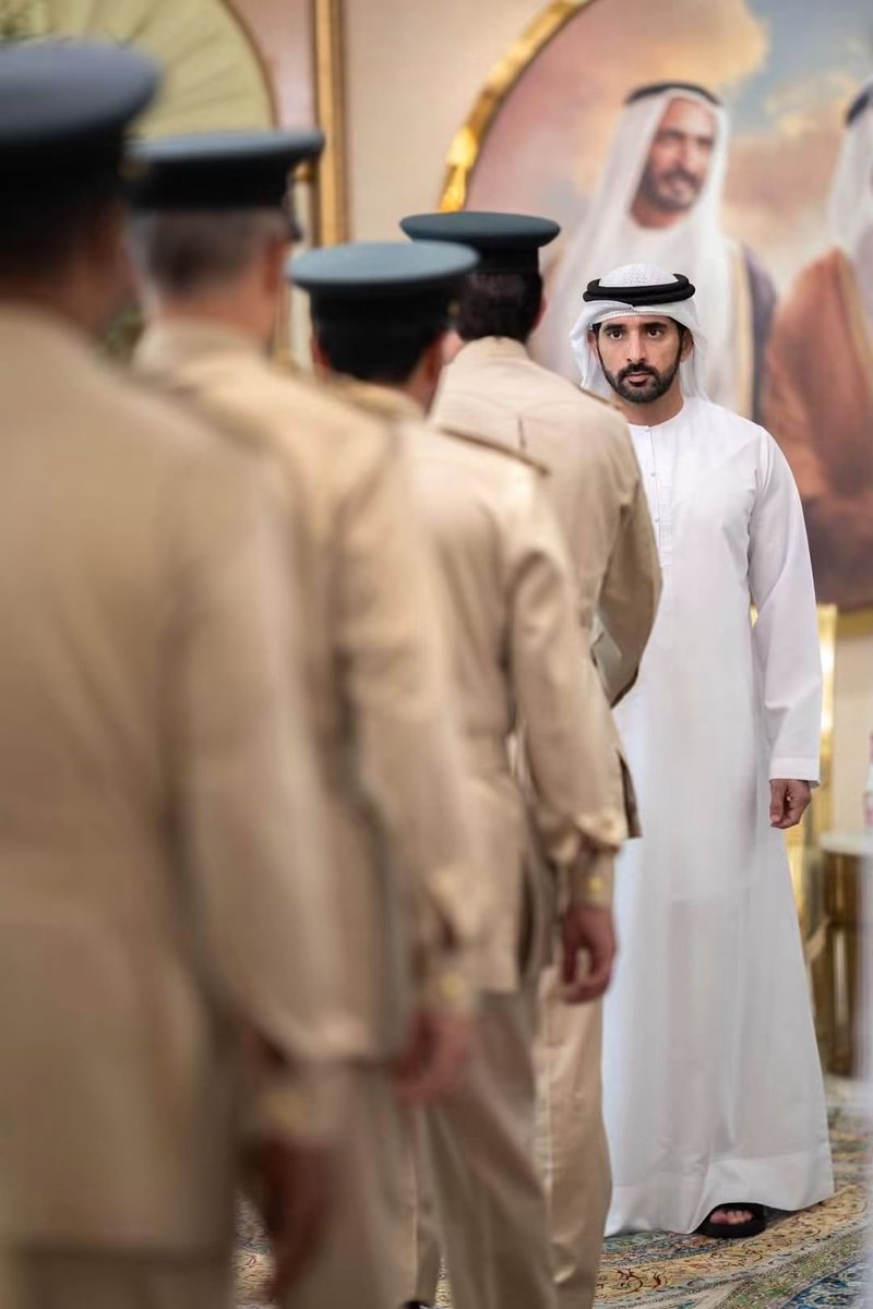sls512's tweet photo. A visionary leader sheikh Hamdan Nice Look boss https://t.co/Qw9wo1IA7I