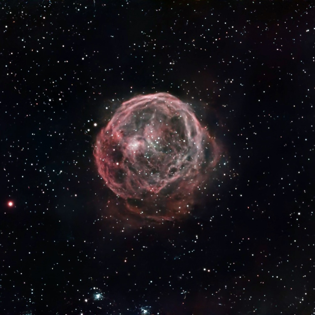 SVBONY_ALI's tweet photo. ✨ Shot in Montevideo, Uruguay under Bortle‑8 bright sky!
Capturing this faint red nebula was really challenging.
SV503 80ED reveals its intricate bubble‑like structure.
🛒 https://t.co/QUsbjCEMCQ
Credit: https://t.co/HrRJnIudNA
#SVBONY #SV503 #astrophotography #deepsky https://t.co/jN6EbPVxcq
