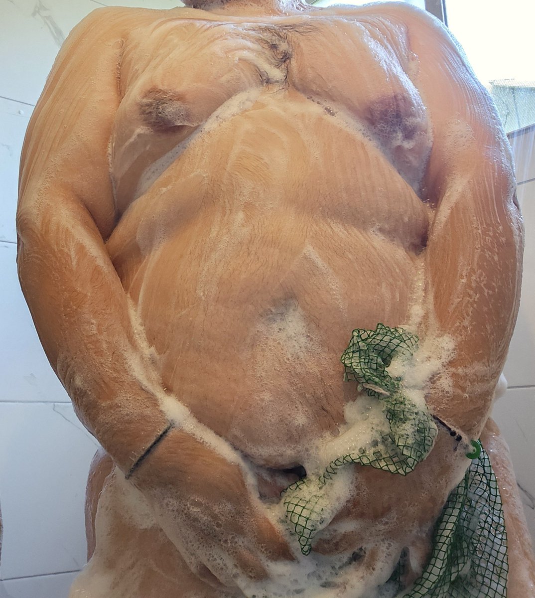xposedbear's tweet photo. Who wanna take a shower w/ me 😘 #tummytuesday #bigboy #chubby #gaybearsandcubs https://t.co/ZS0eRmOFDM